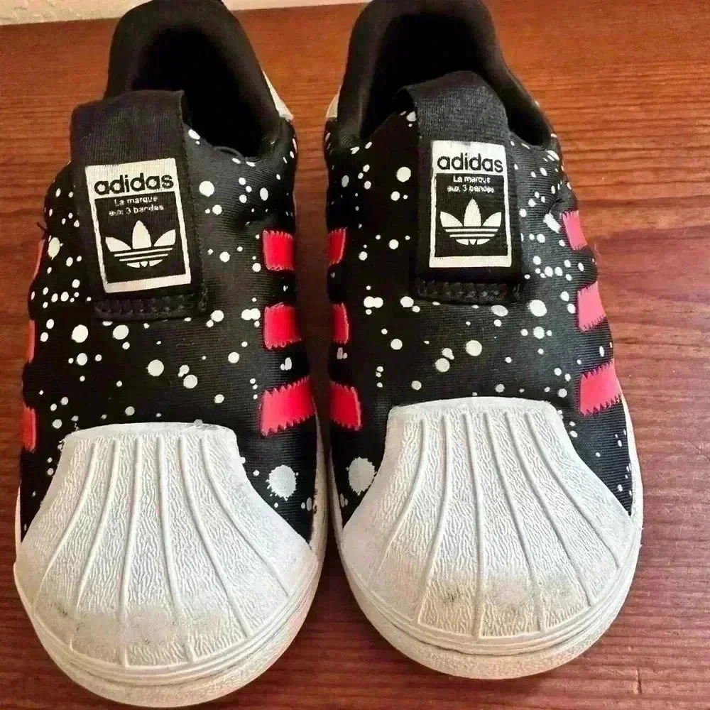 Adidas Toddler Superstar Ortholite Fitfoam Shoes Black Red Stripes - Picture 2 of 11